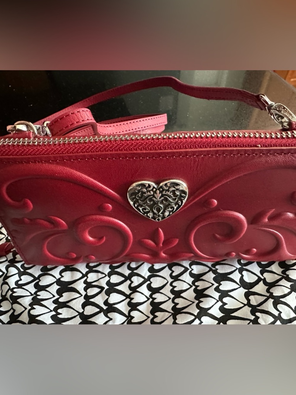 Brighton Cordoba Lipstick Red Genuine Leather Embossed Silver Heart Wallet - Picture 2 of 13